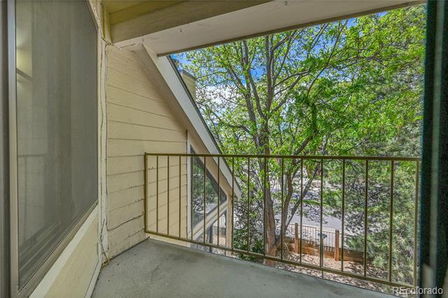 980 S Dahlia Street Unit: F