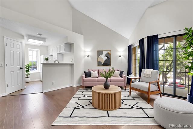 980 S Dahlia Street Unit: F