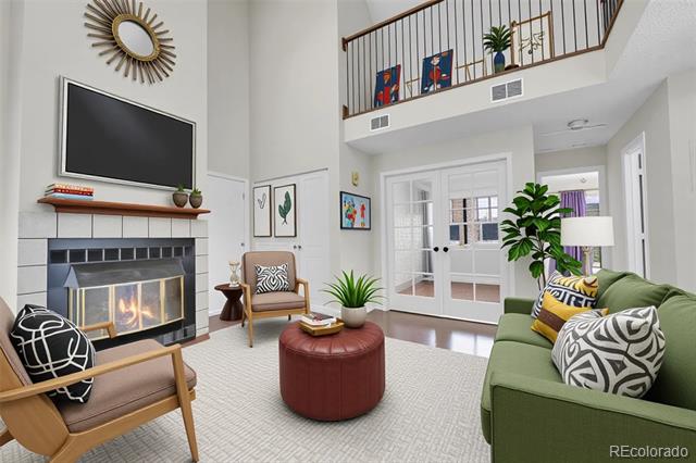 980 S Dahlia Street Unit: F