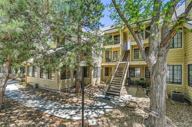 980 S Dahlia Street Unit: F