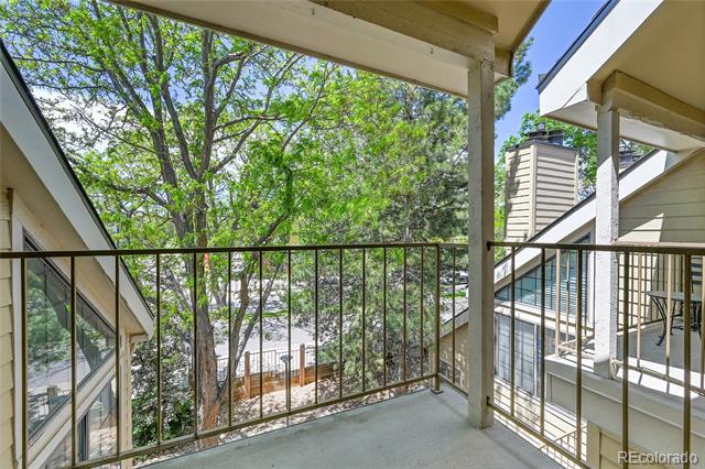 980 S Dahlia Street Unit: F