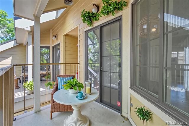 980 S Dahlia Street Unit: F