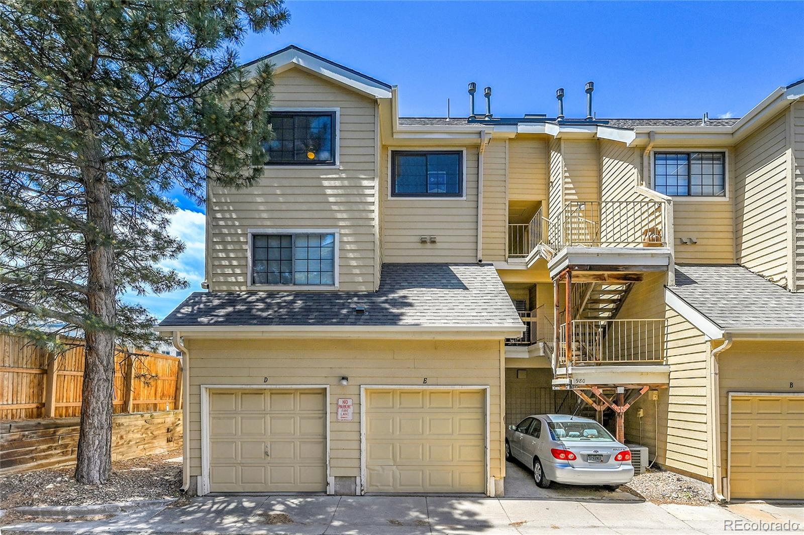 980 S Dahlia Street Unit: F