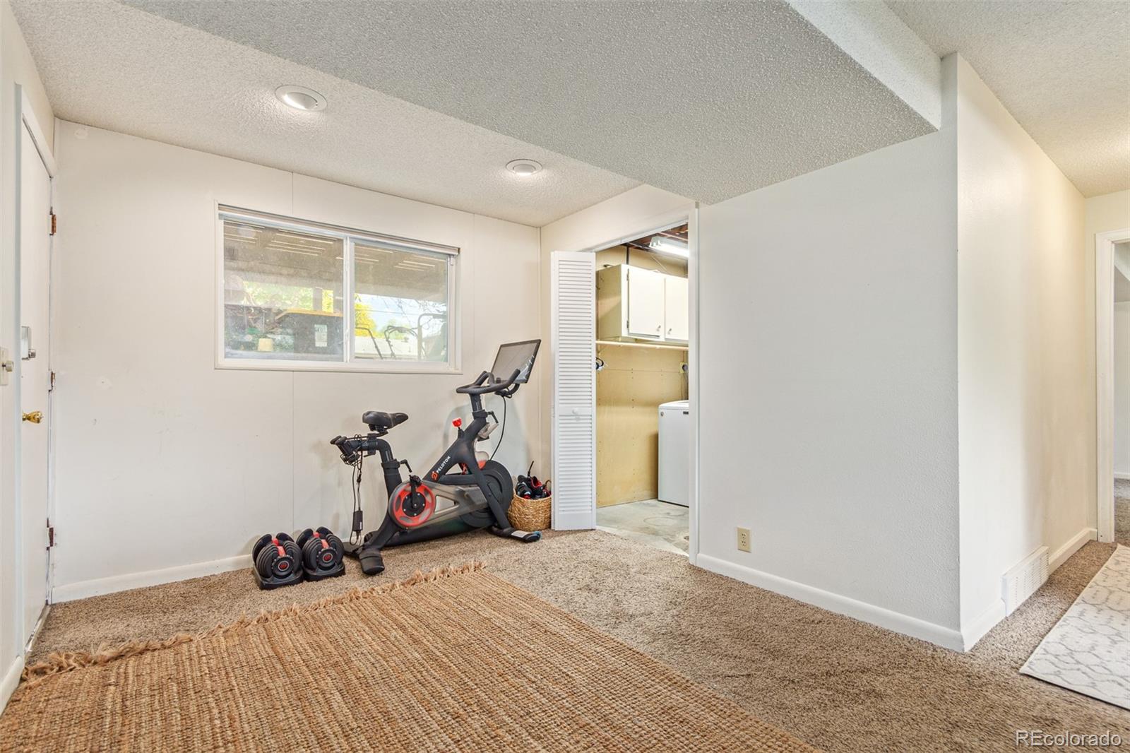 118 S 6th Street