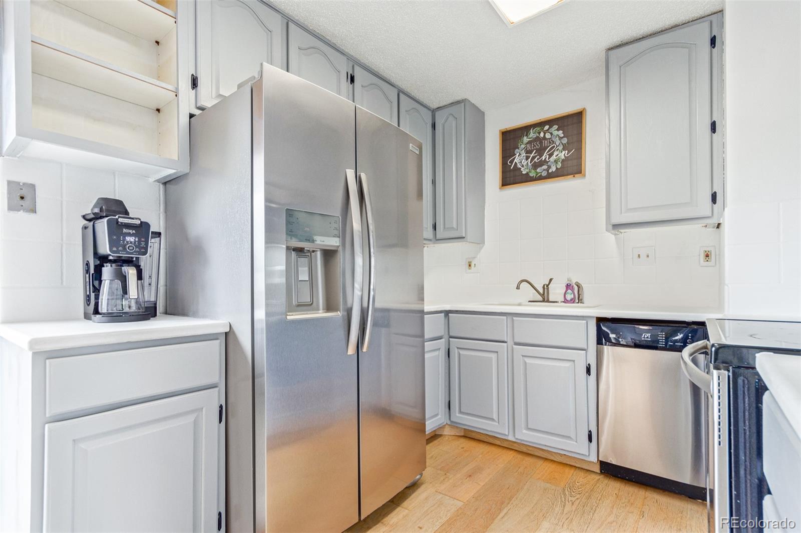 118 S 6th Street