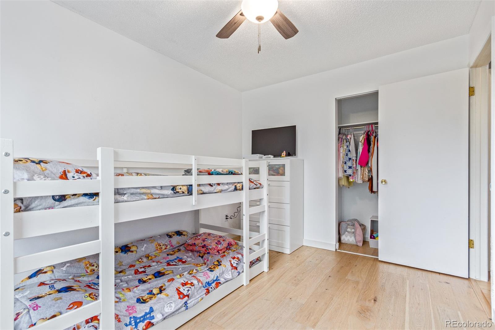 118 S 6th Street