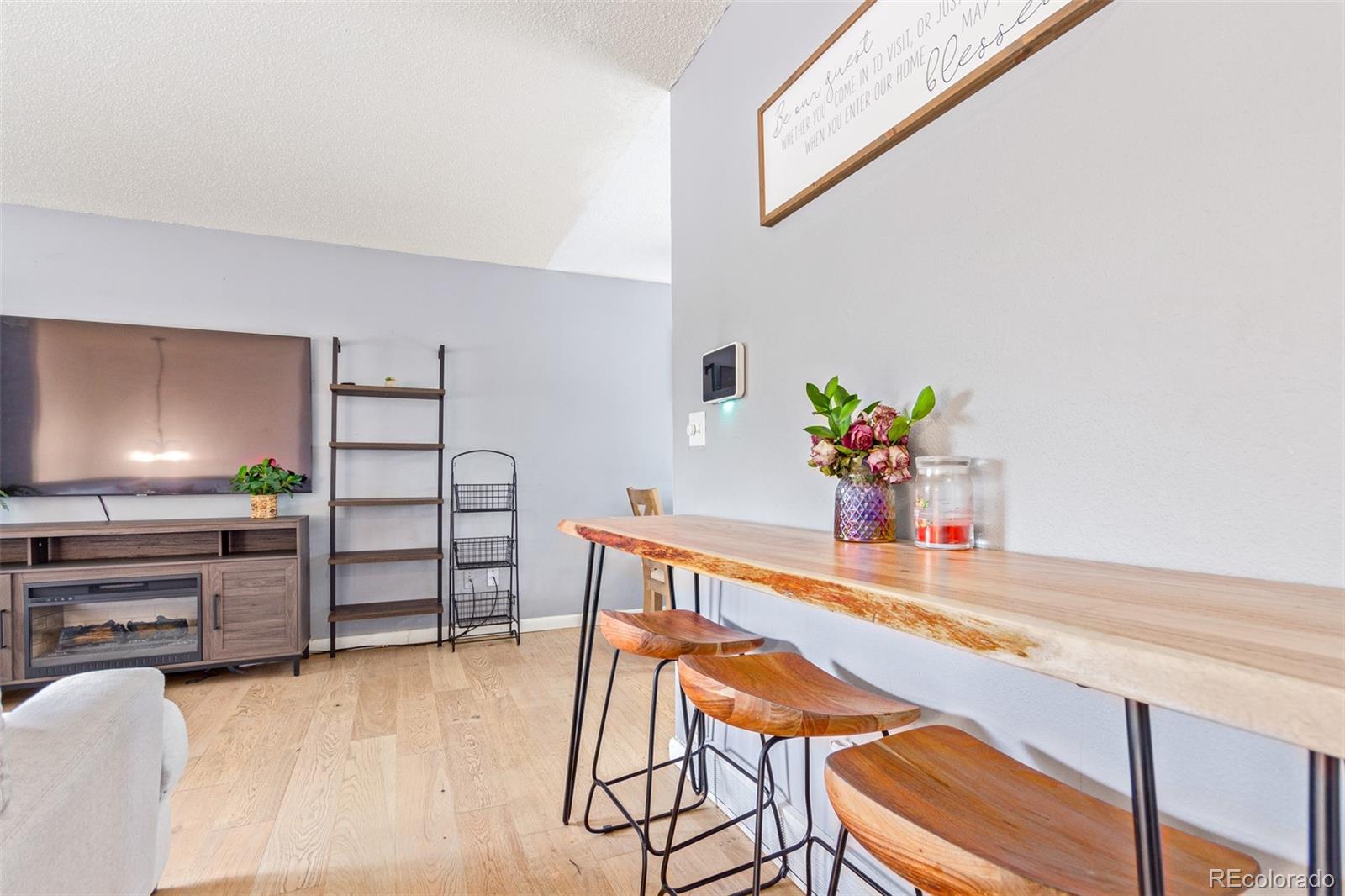 118 S 6th Street