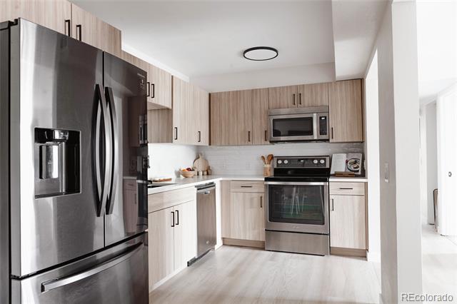 7395 E Eastman Avenue Unit: 202N