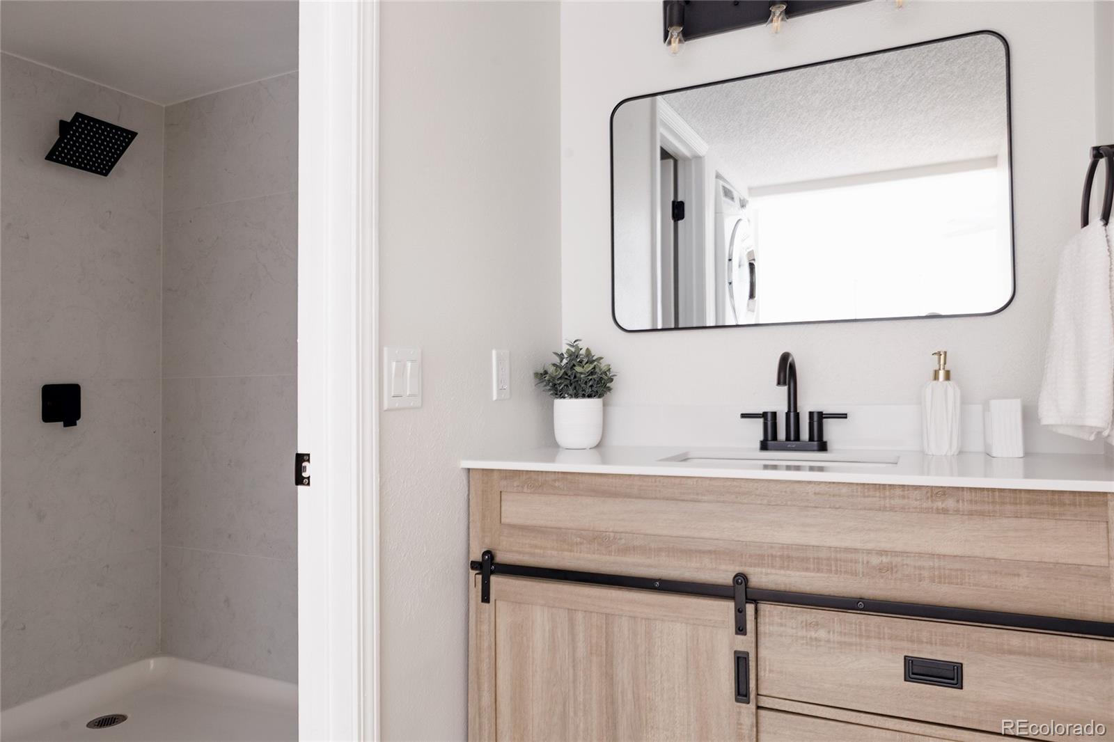 7395 E Eastman Avenue Unit: 202N