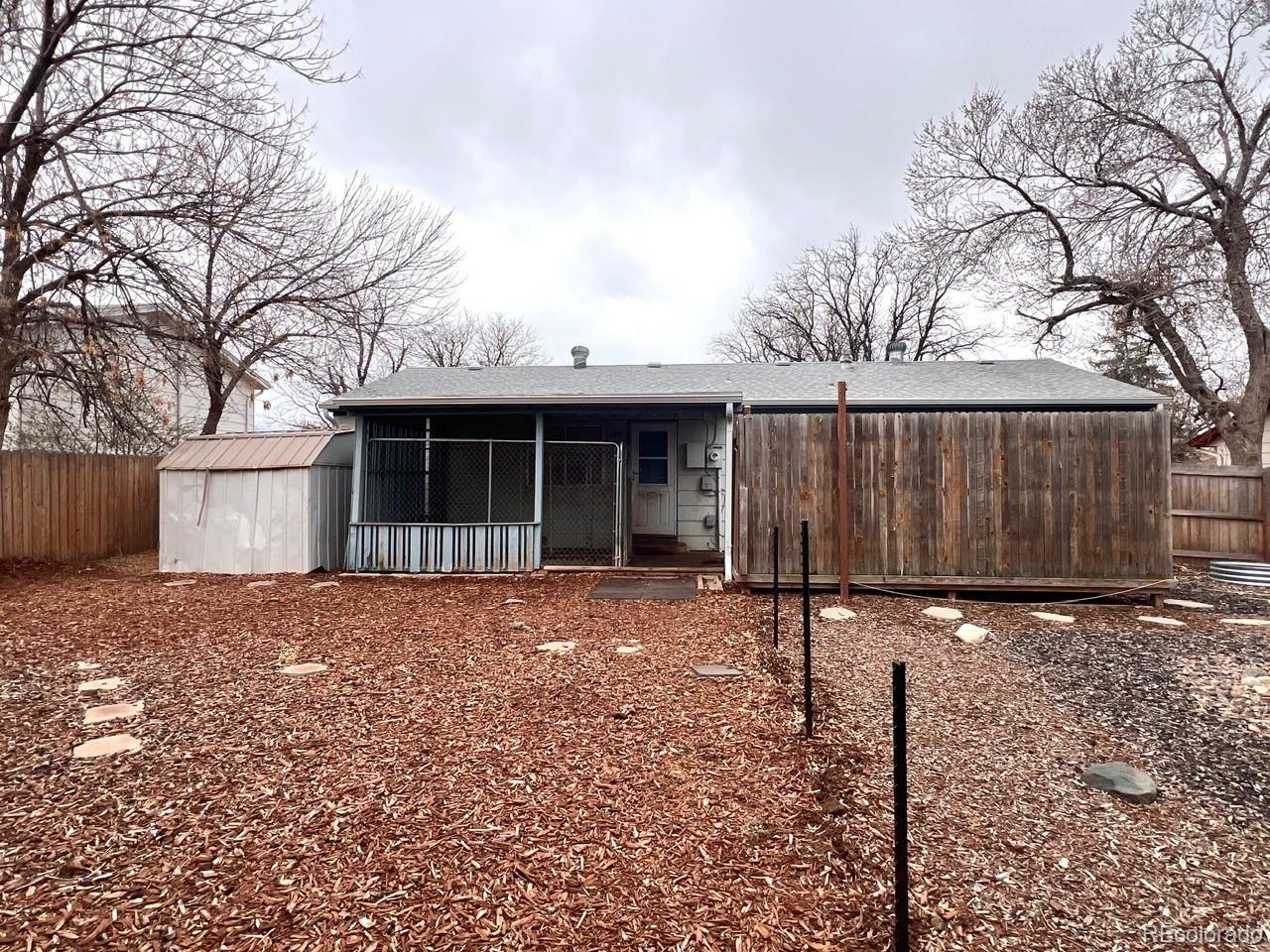 12035 E Kentucky Avenue