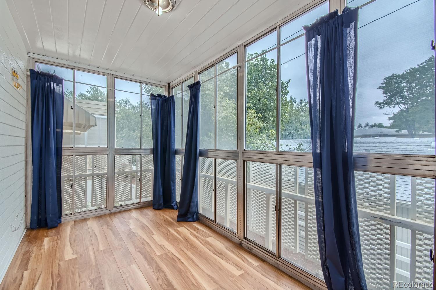 655 S Clinton Street Unit: 10B