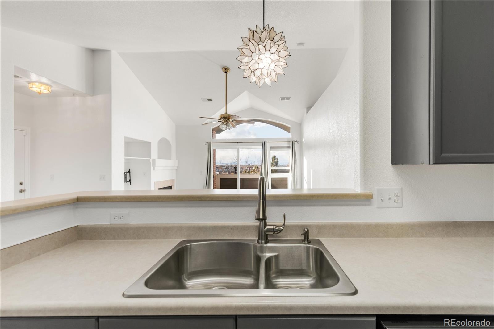 14221 E 1st Drive Unit: 306