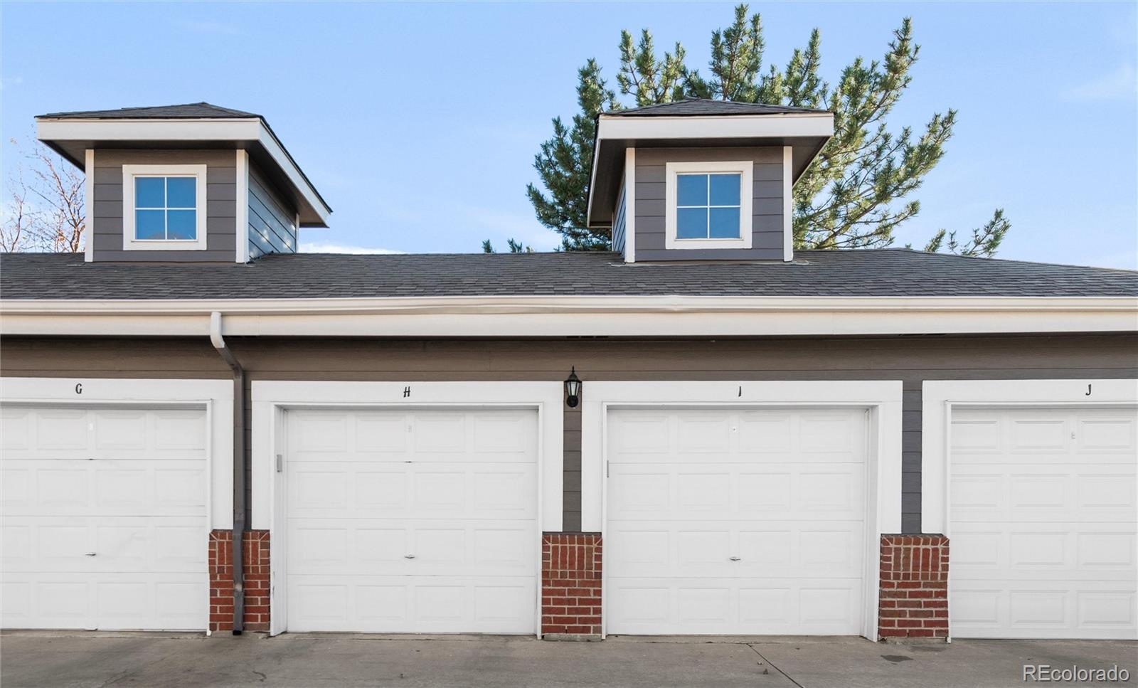 14221 E 1st Drive Unit: 306