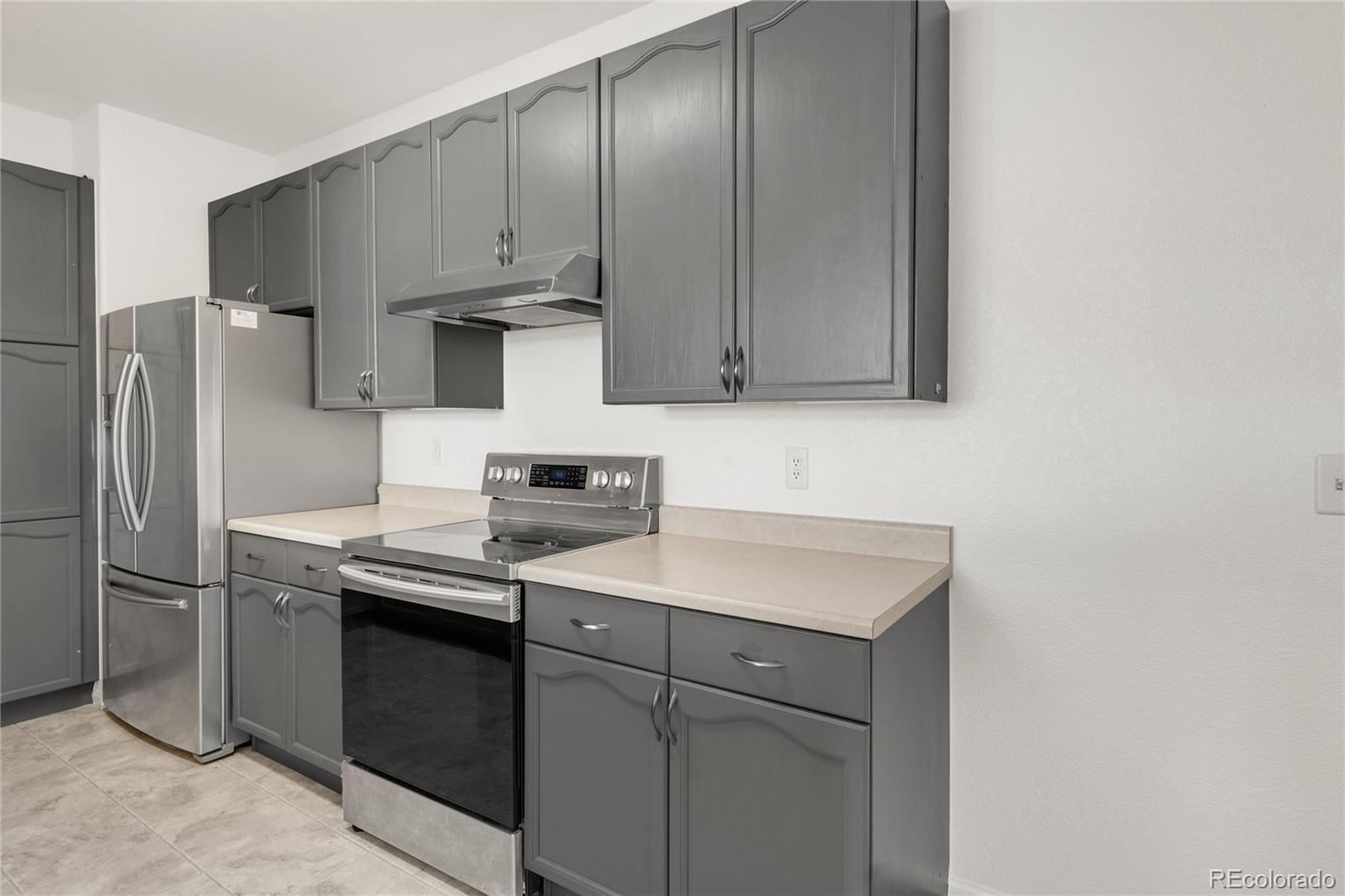 14221 E 1st Drive Unit: 306