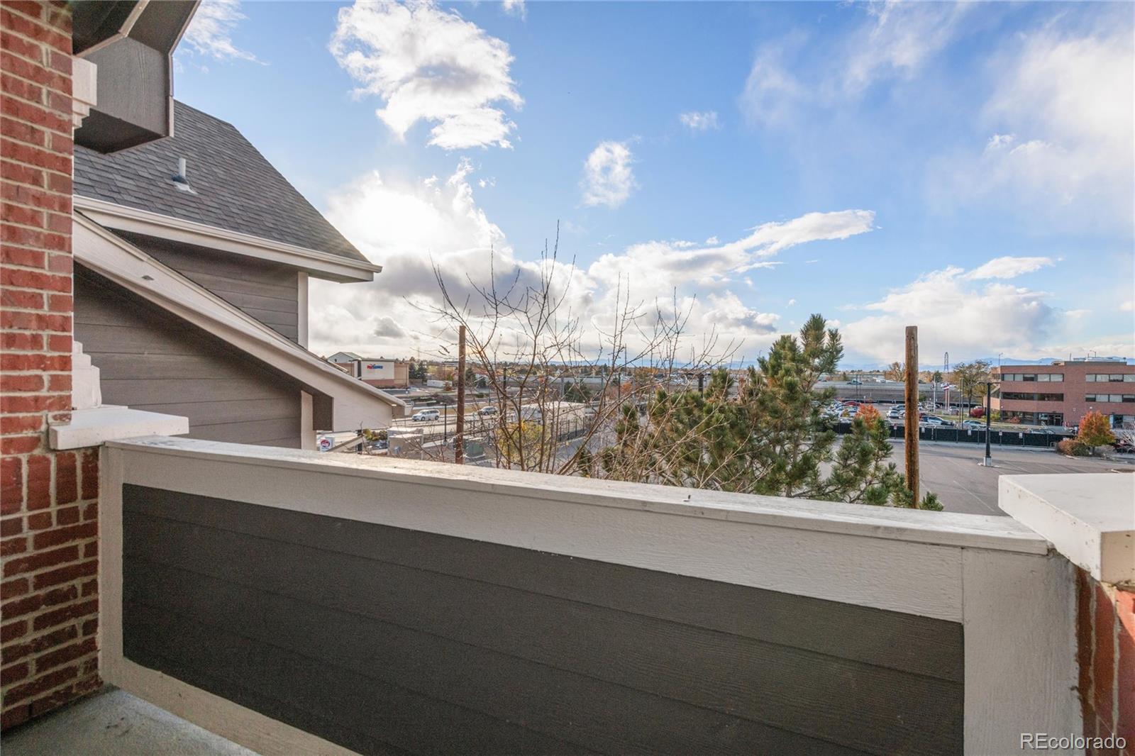 14221 E 1st Drive Unit: 306