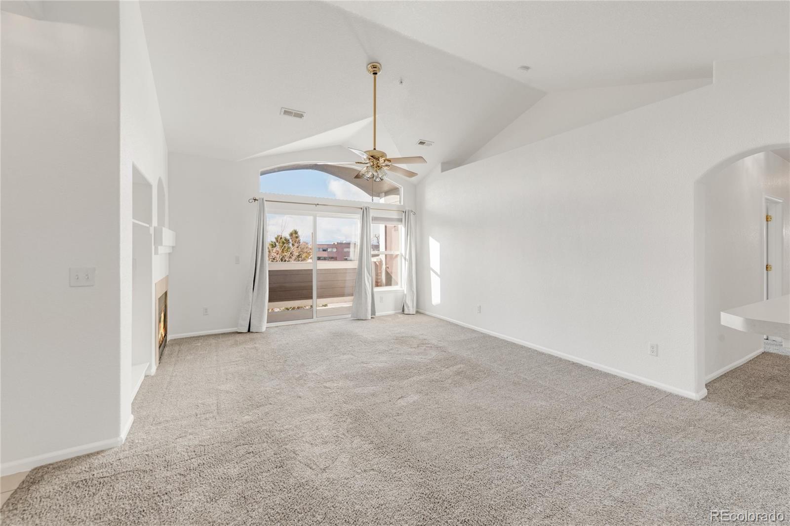 14221 E 1st Drive Unit: 306