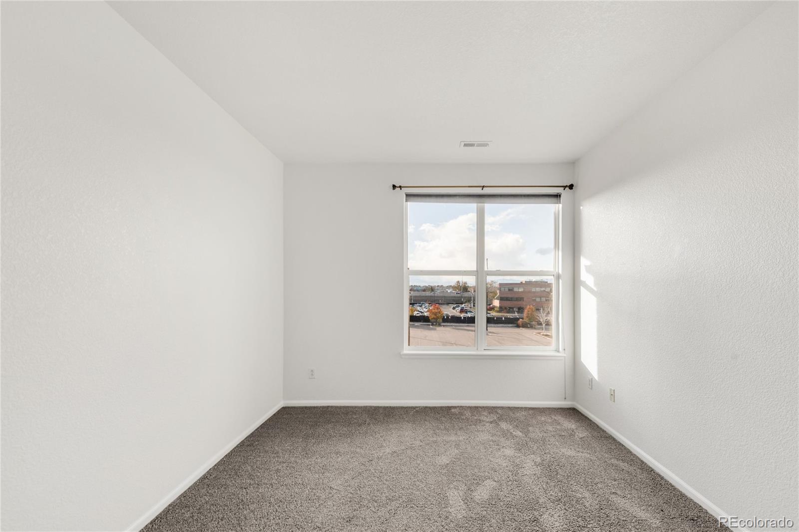14221 E 1st Drive Unit: 306