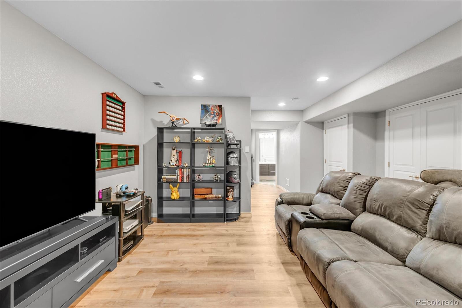 5867 S Taft Lane
