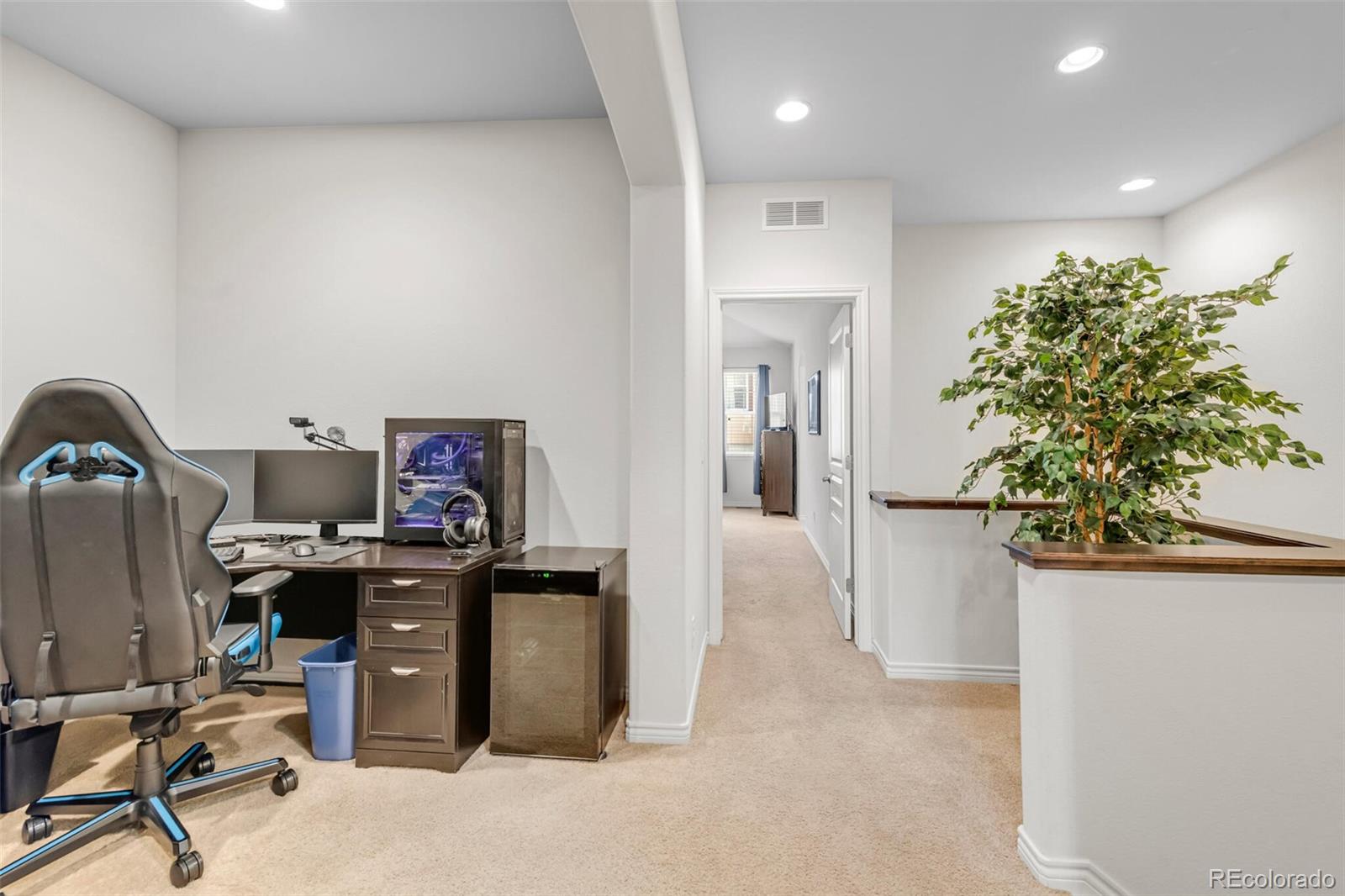 5867 S Taft Lane