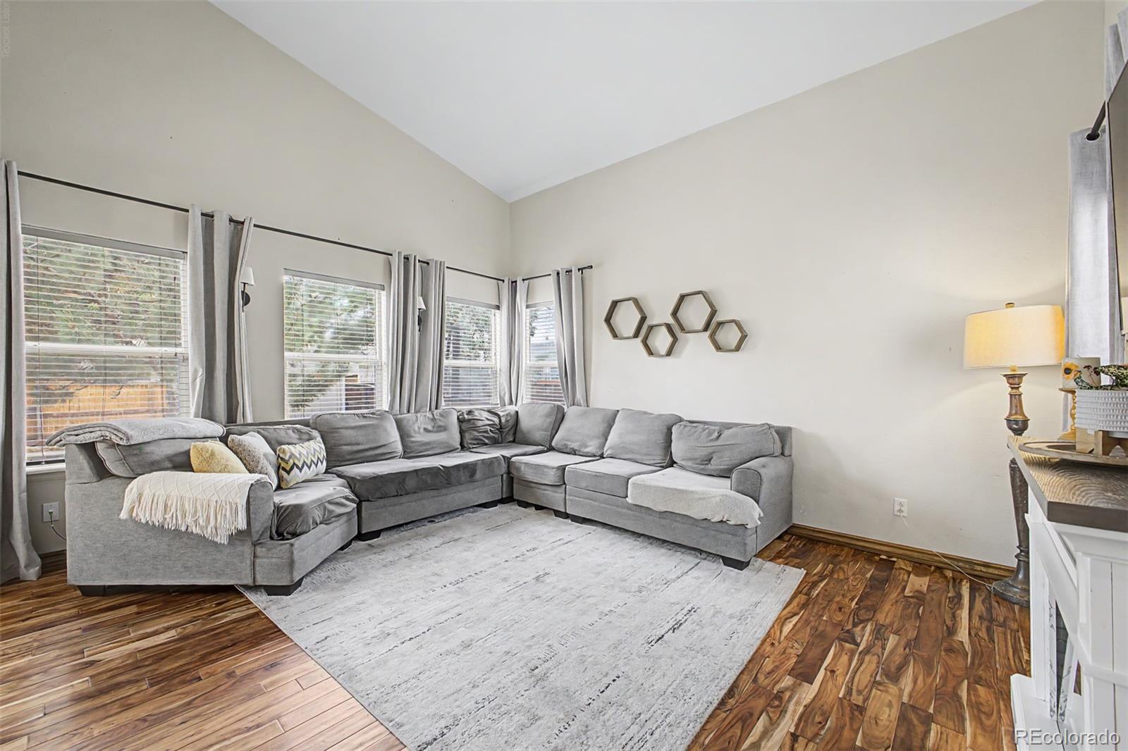1112 Sandpiper Lane