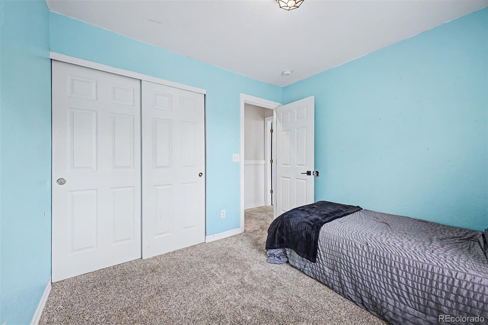 1112 Sandpiper Lane