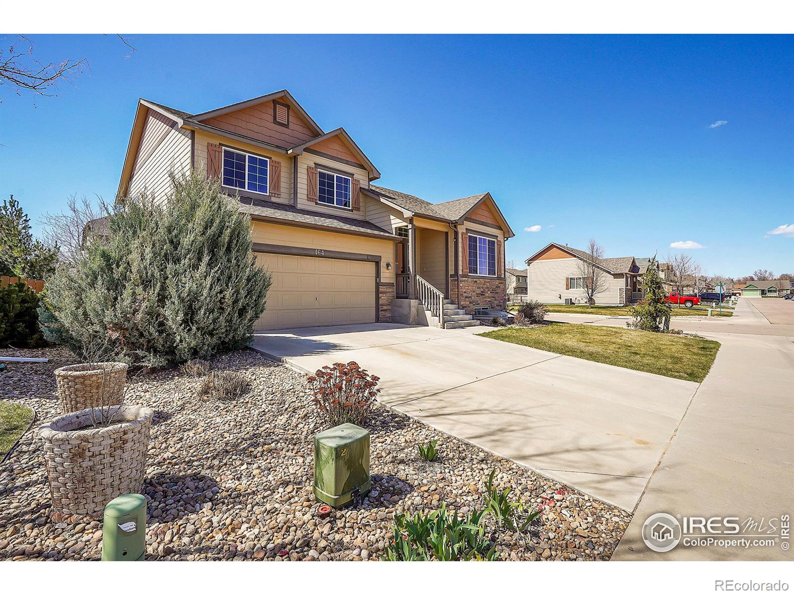 464 Homestead Lane