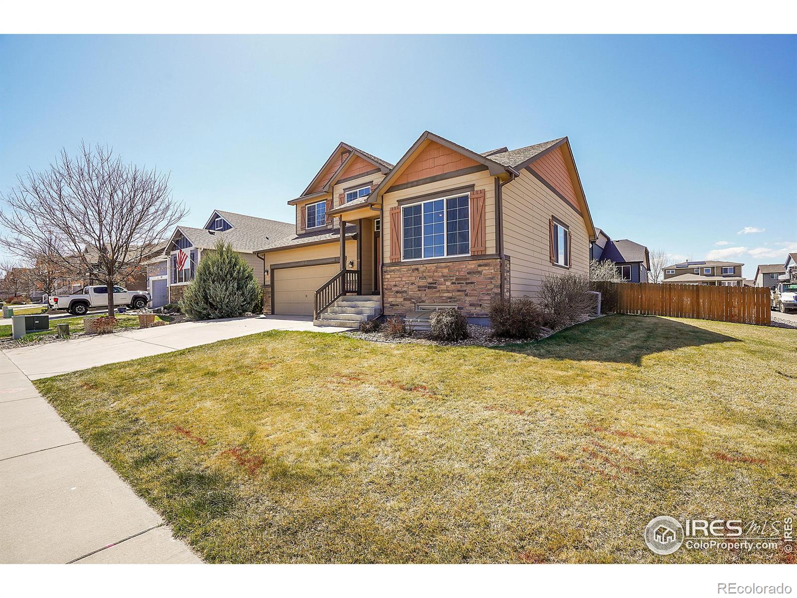 464 Homestead Lane