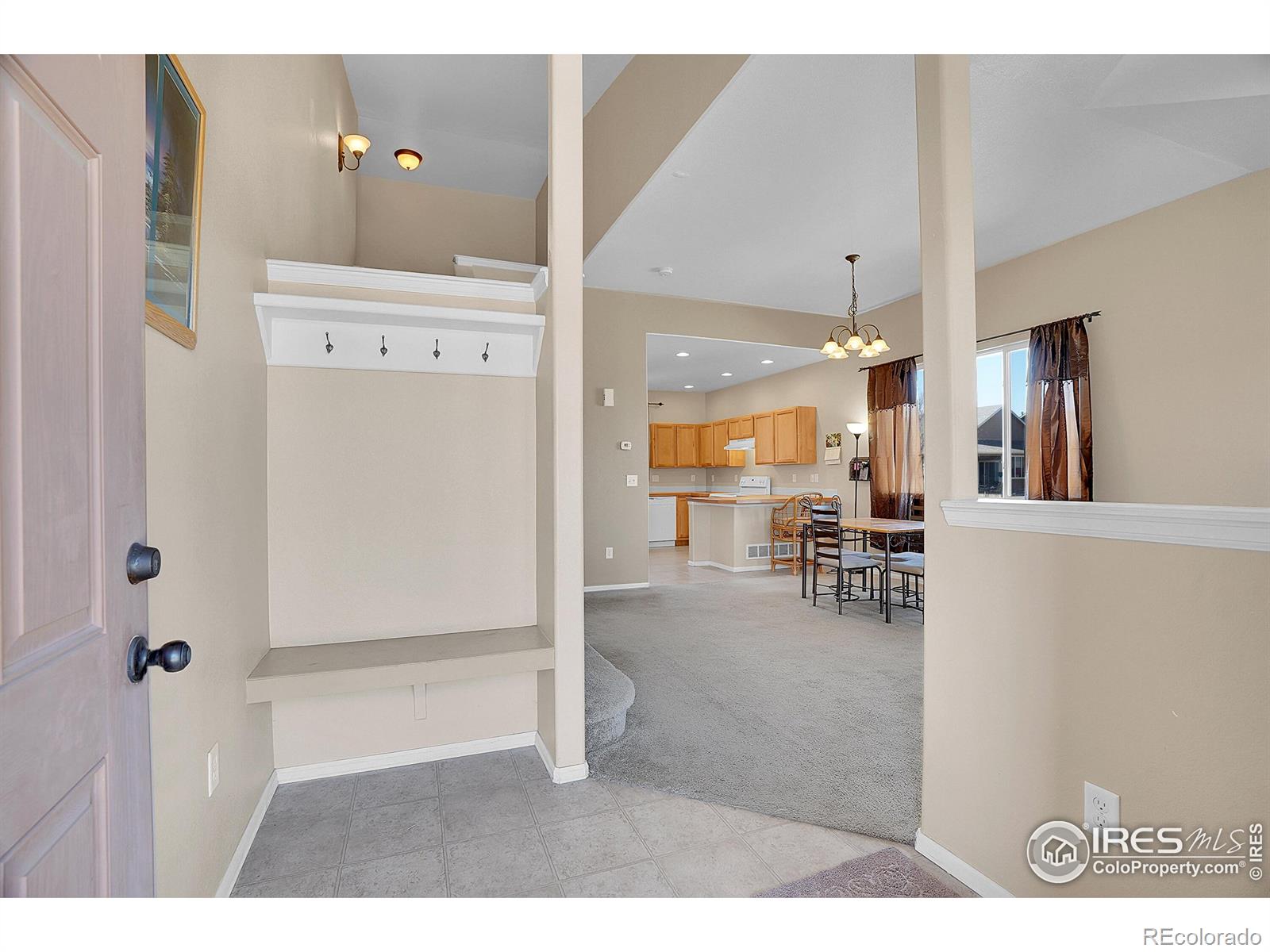 464 Homestead Lane