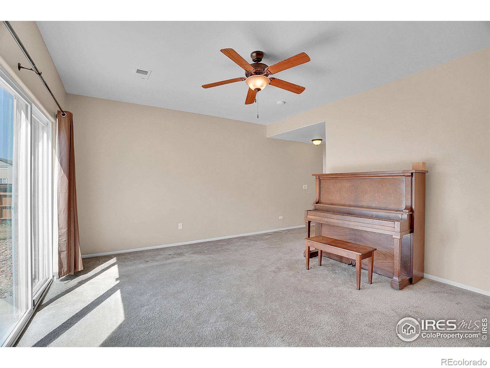 464 Homestead Lane