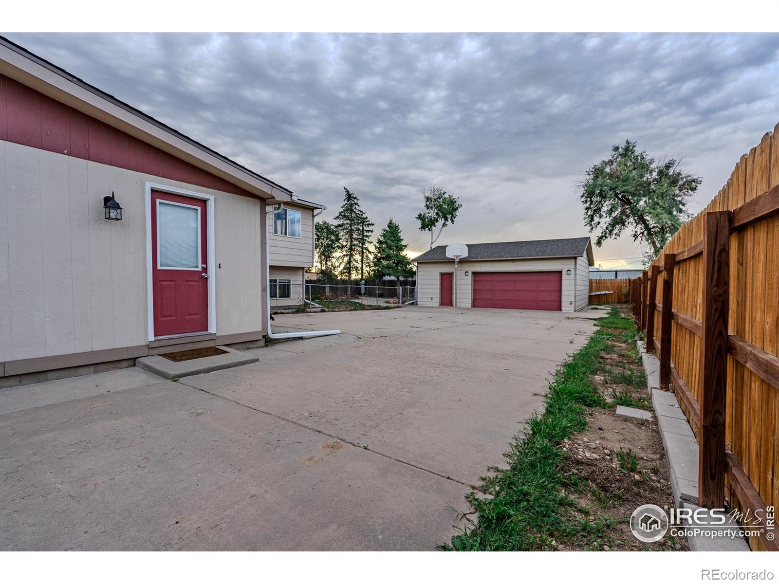 205 8th Street