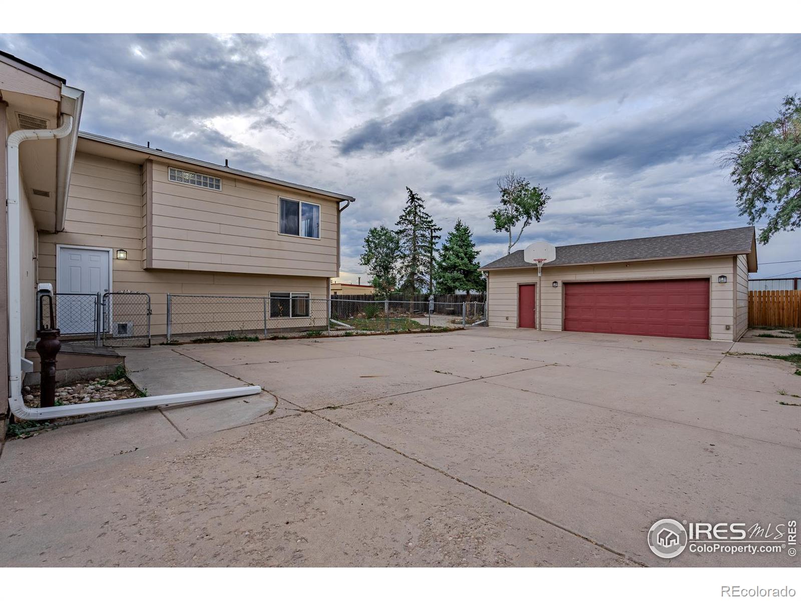 205 8th Street