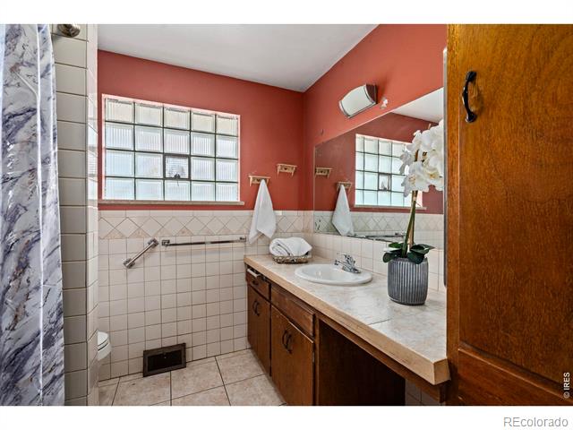 515 3rd Street