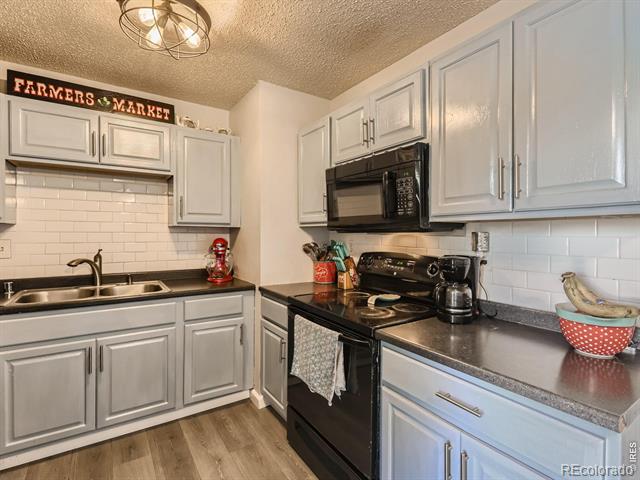317 E Taylor Avenue