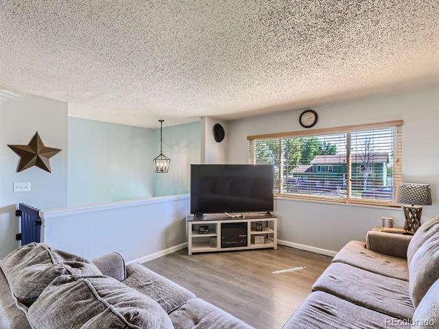 317 E Taylor Avenue