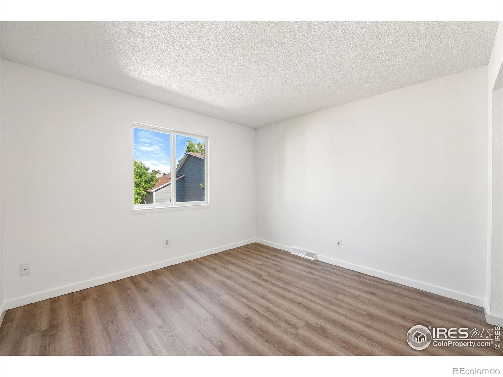 708 Arrow Court