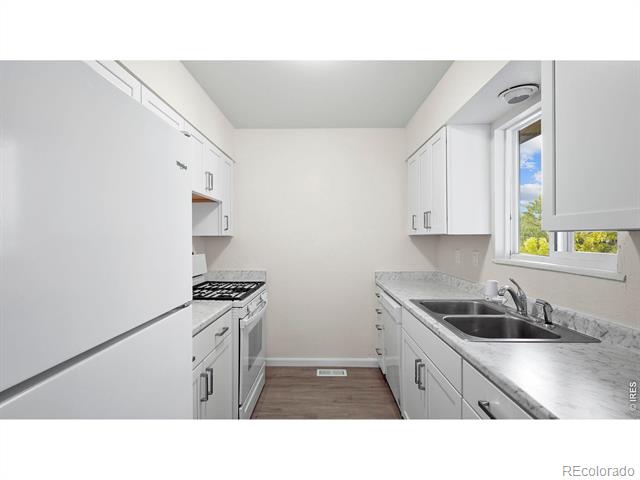 7742 3rd Street