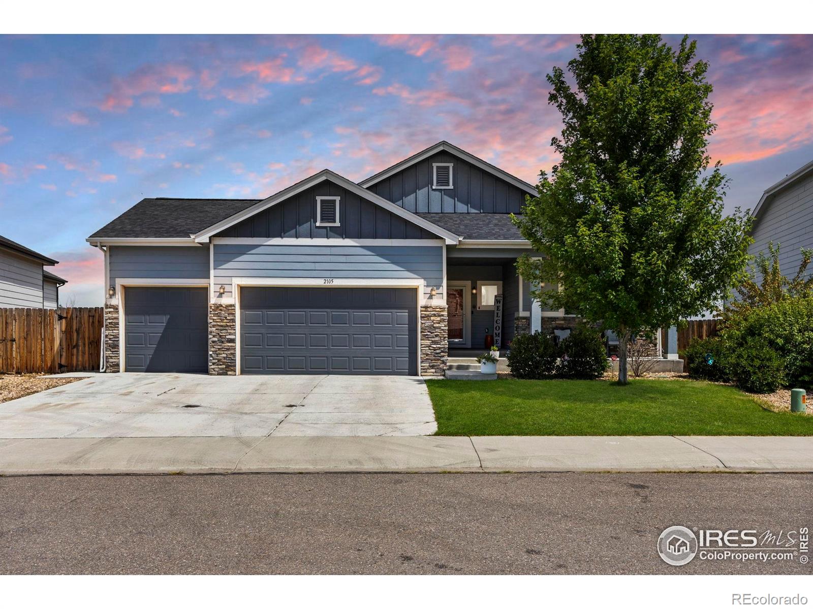 2105 Saddleback Drive