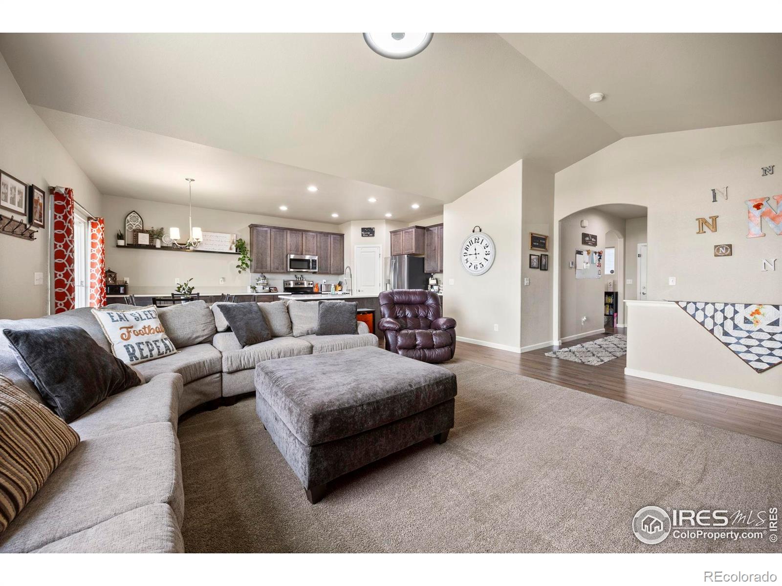 2105 Saddleback Drive