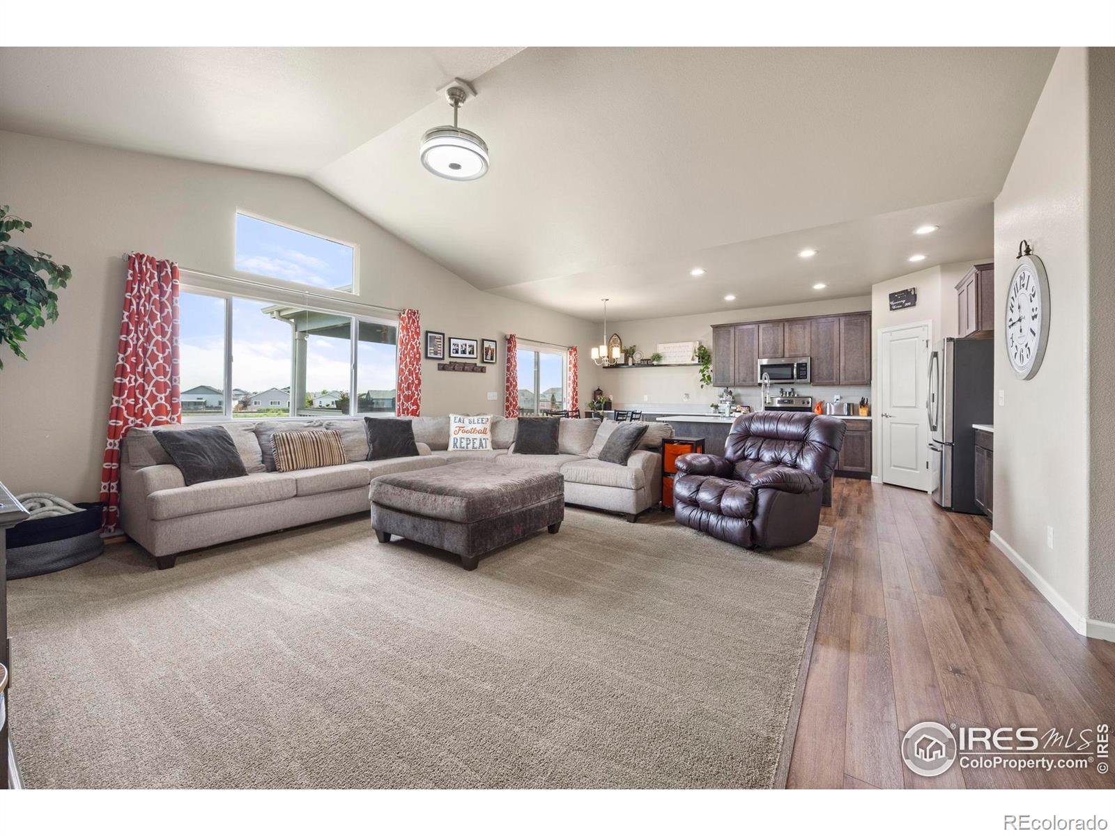 2105 Saddleback Drive