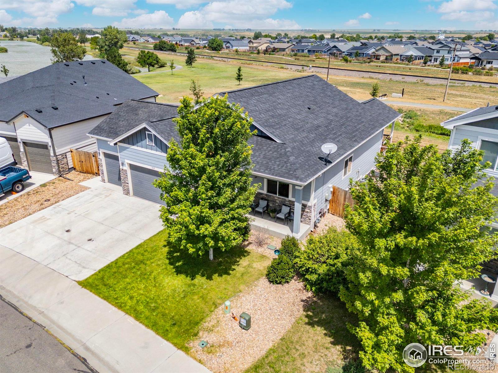 2105 Saddleback Drive