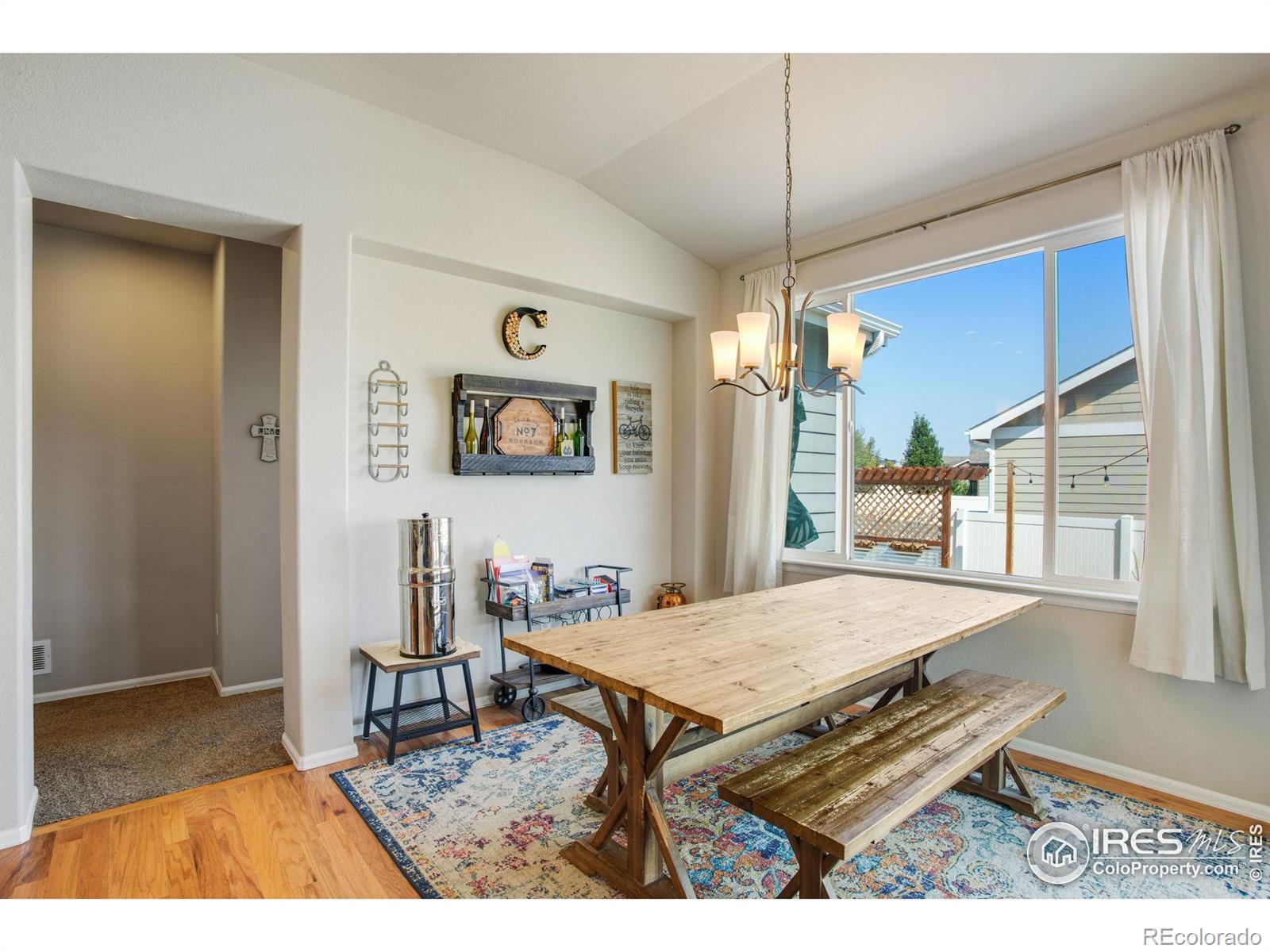 562 Ellingwood Pointe Drive