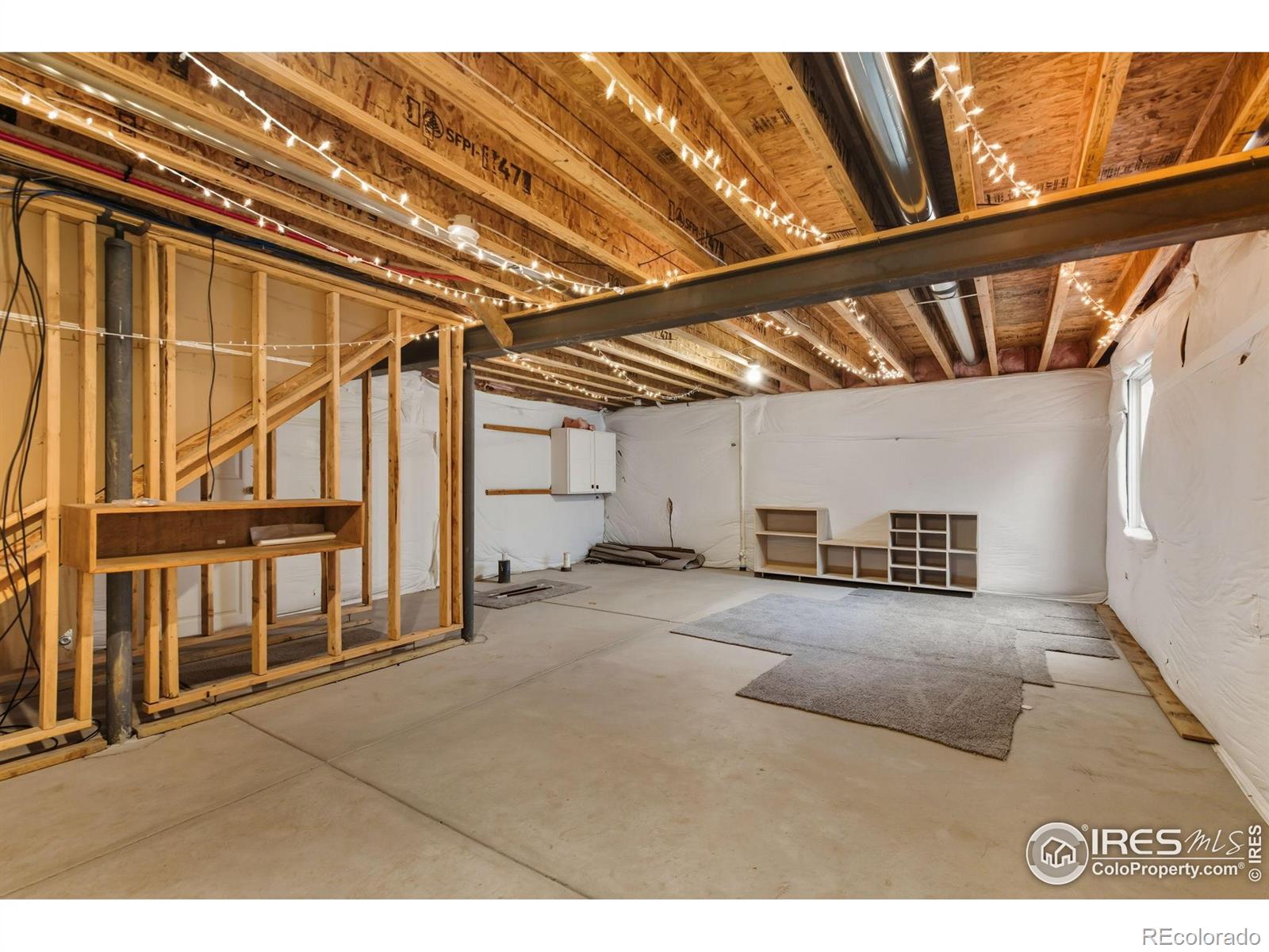 3961 Eucalyptus Street