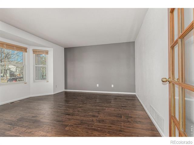 1504 Persian Avenue