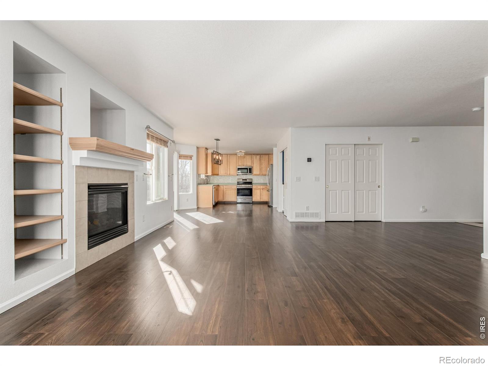 1504 Persian Avenue