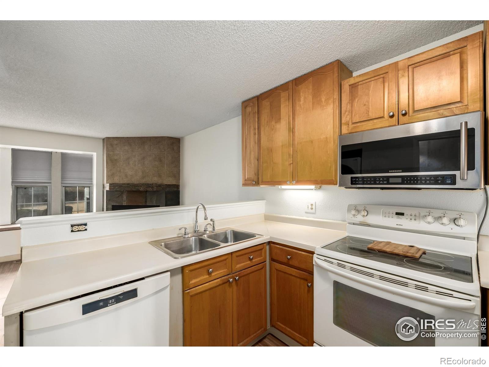 4210 E 94th Avenue Unit: F