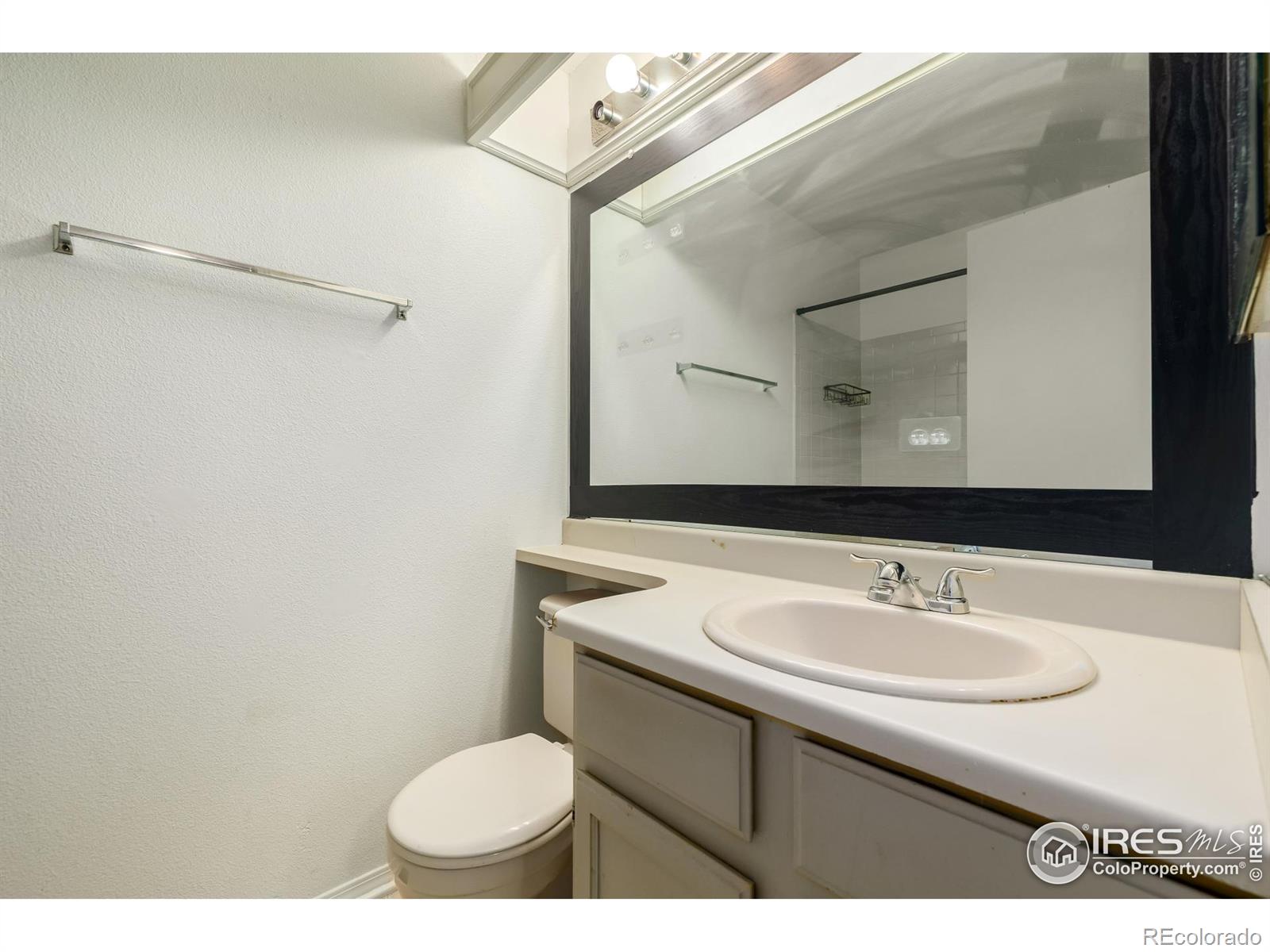 4210 E 94th Avenue Unit: F