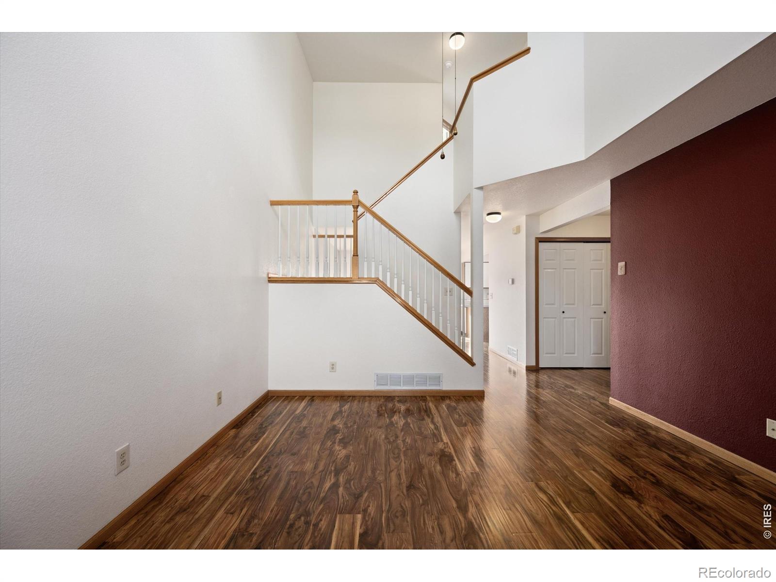 1464 Peacock Place