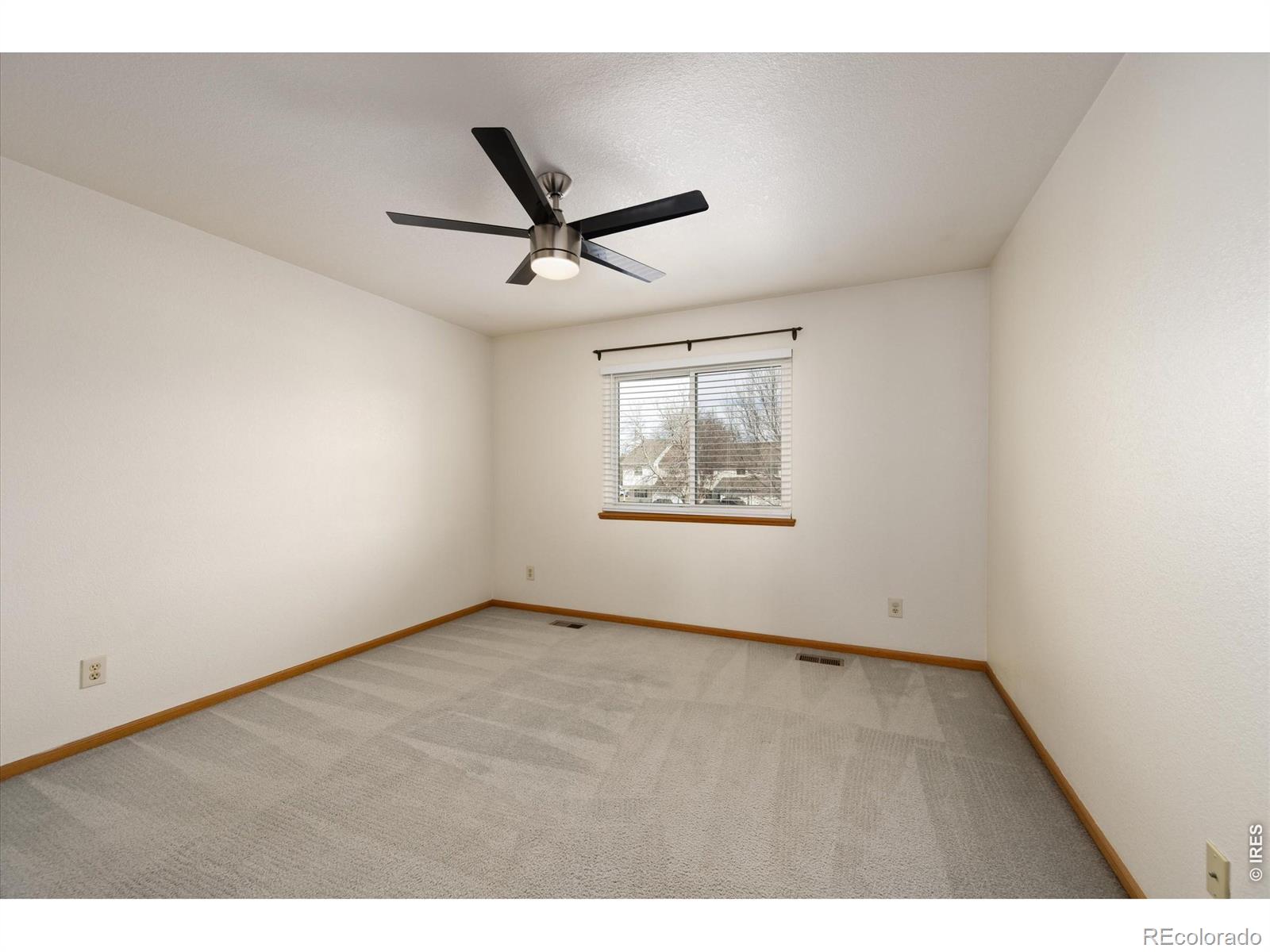1464 Peacock Place