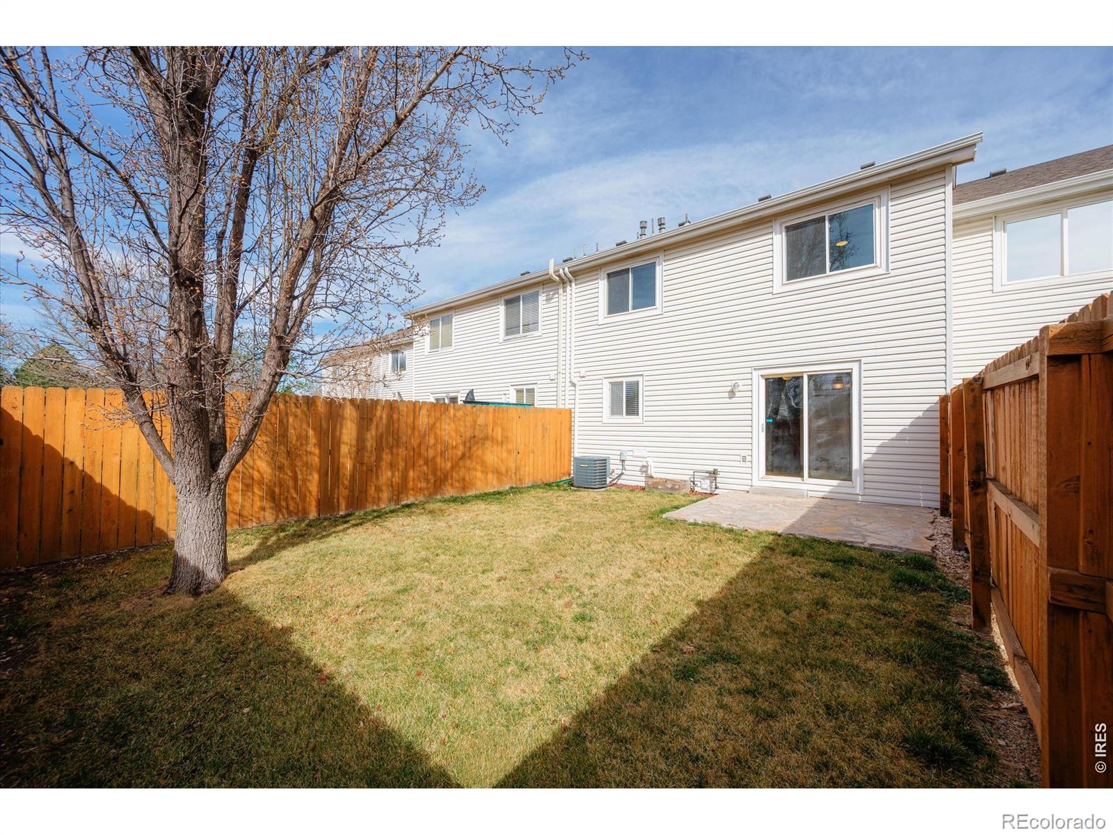 1464 Peacock Place