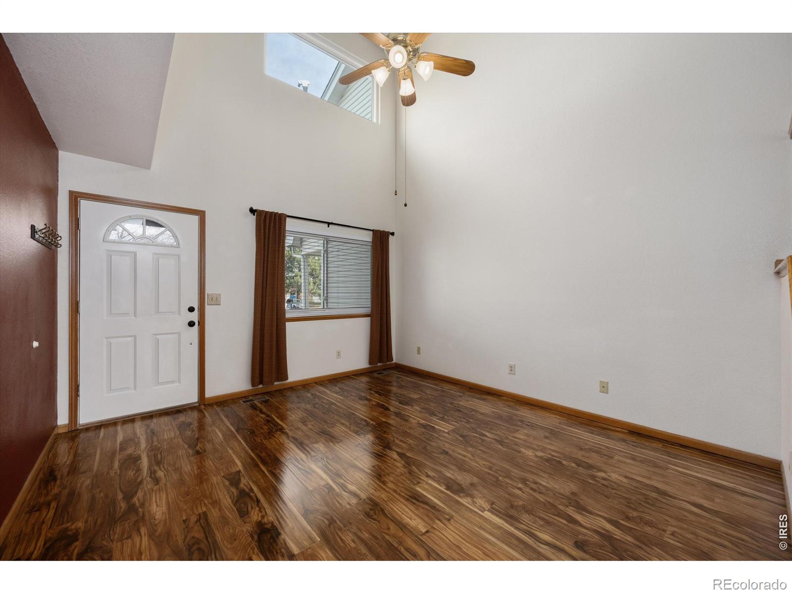 1464 Peacock Place